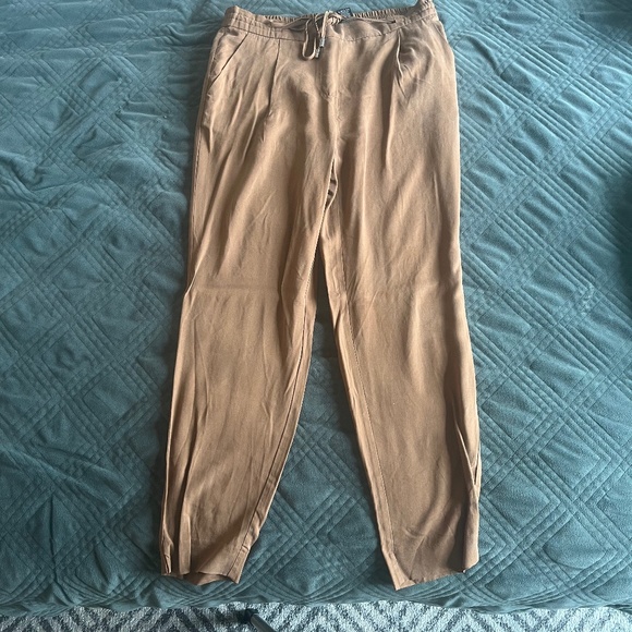 NWT RW&CO Womens Pants - Tan - Size M - Picture 1 of 6